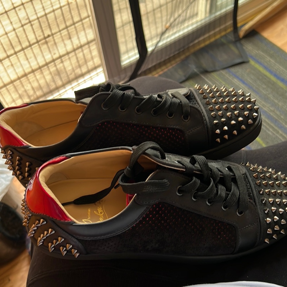 The Louis Junior Spikes
$895.00